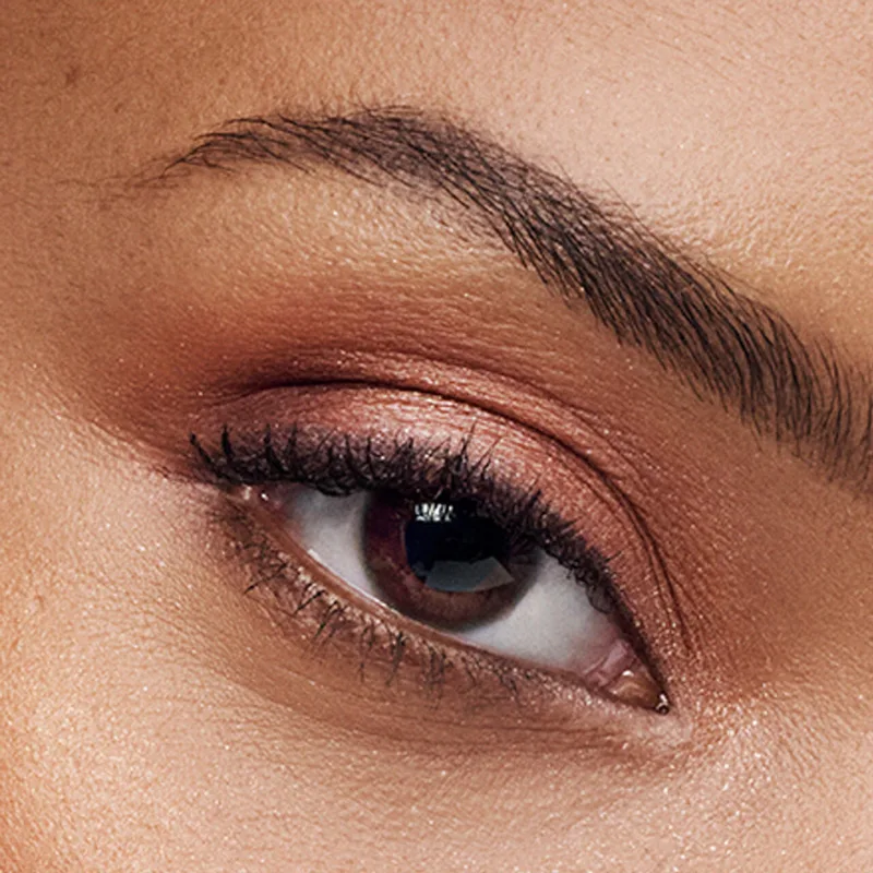 The Essential Eyeshadow Quad Longlasting Palette Shape Sculpt van Estée Lauder in Power brunch – productfoto 4 van 5