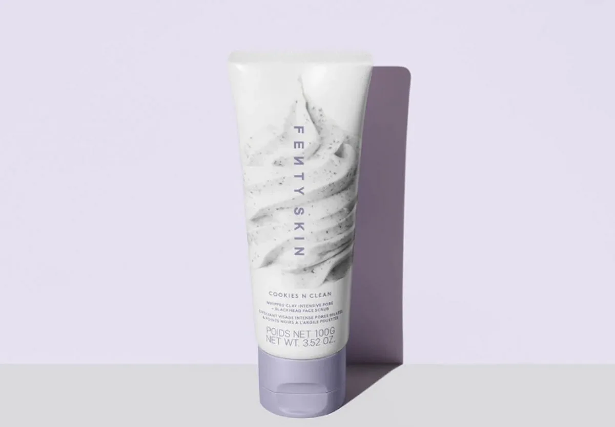Cookies N Clean Whipped Clay Intensieve Gezichtsscrub tegen Poriën en Mee-eters met Vulkanisch Zand & Houtskool de Fenty Beauty – photo du produit