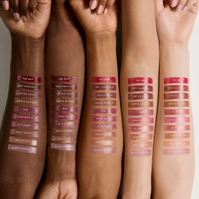 Gloss Bomb Stick Lip Gloss 09 Hot Chocolit 3,6 gr von Fenty Beauty in #09 Hot Chocolit – Produktfoto