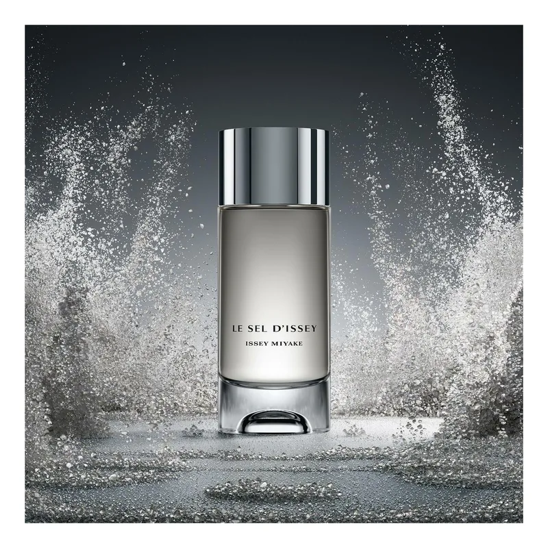 Le Sel D'Issey Eau de Toilette Spray de Issey Miyake en 50 ml – photo du produit 3 sur 5