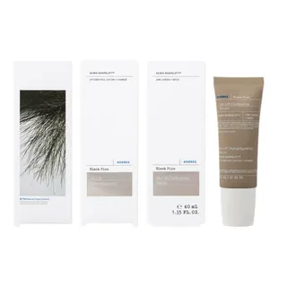 BLACK PINE 4D Verstevigend en modellerend serum voor kaak, kin en nek fra Korres – produktbillede 2 af 2