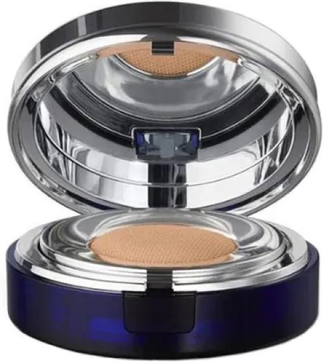 Skin Caviar Essence-in-foundation Spf 25. Nw-10 2 X