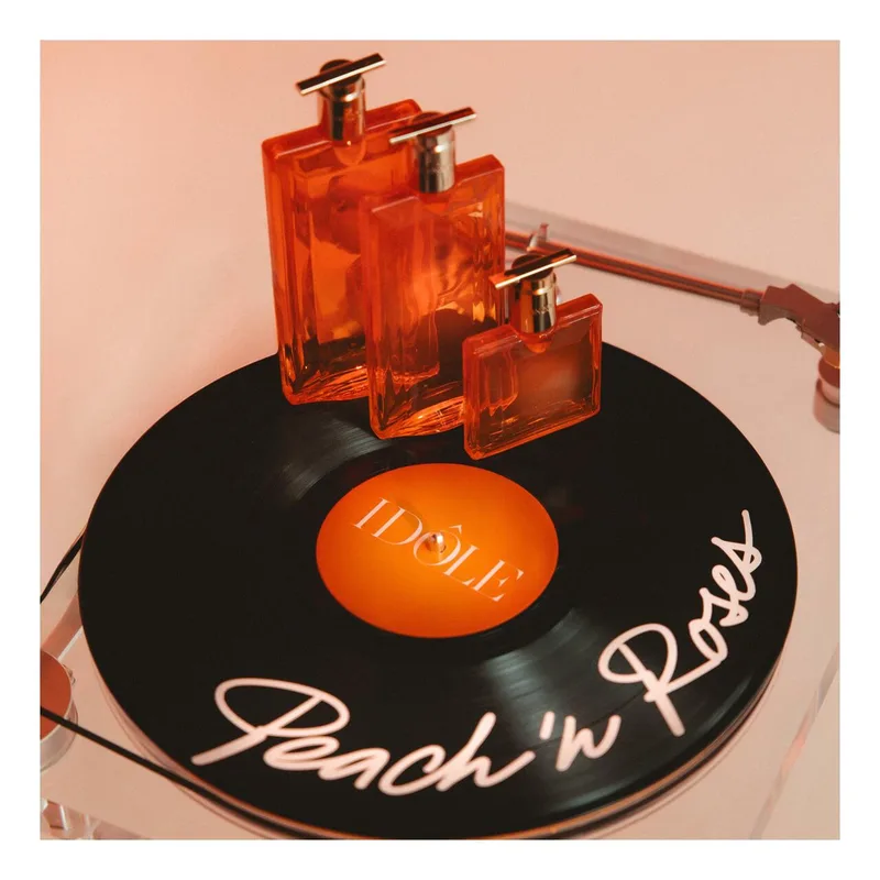 Idôle Peach'N Roses Eau de Parfum - Bloemig fruitig parfum voor dames by Lancôme in 50 ml – product photo 3 of 5