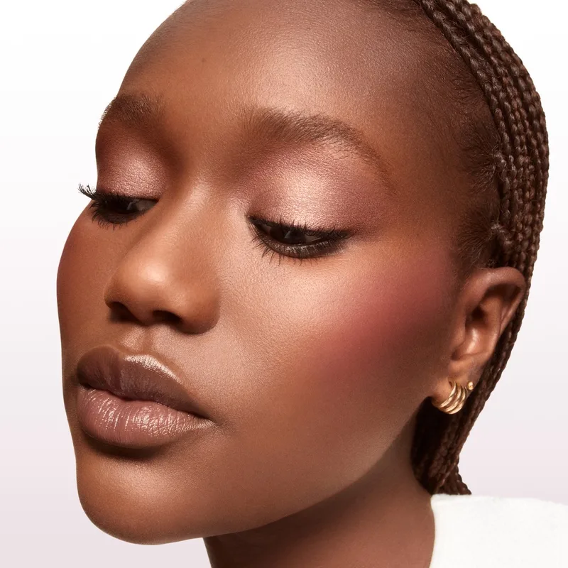 Idôle Tint Oogschaduw - Ultra Precies - Vloeibare Oogschaduw, Eyeliner & Blush - Glanzende Finish - 03 Hot Lava fra Lancôme i 3 hot lava – produktbillede 1 af 3