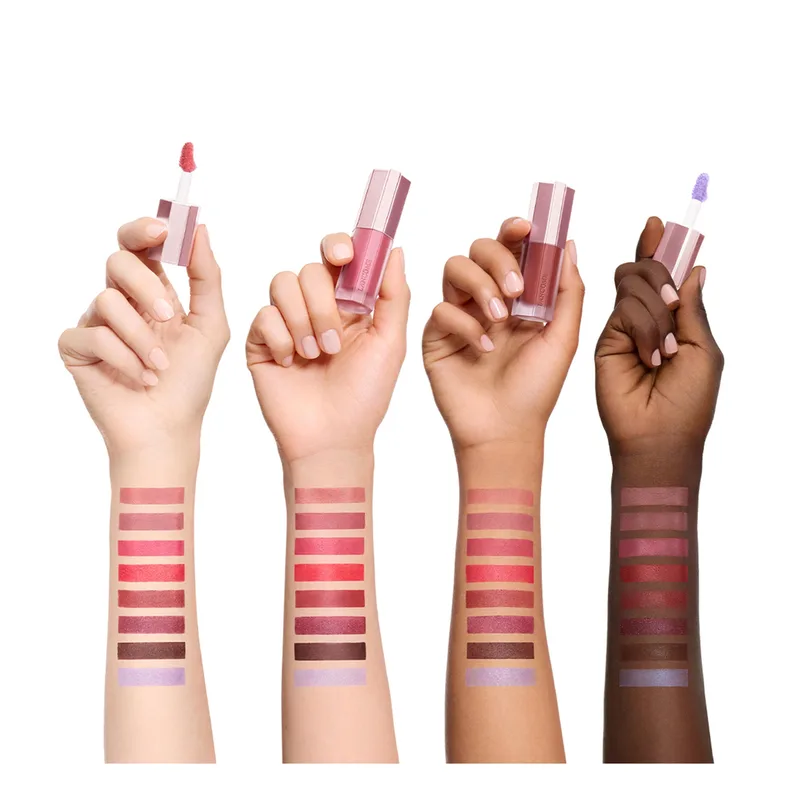 Lip Idôle CuddleBlur™ Inflatable Lip Velvet Lippenstift von Lancôme in Lichtbruin, 8.5 ml – Produktfoto 3 von 4