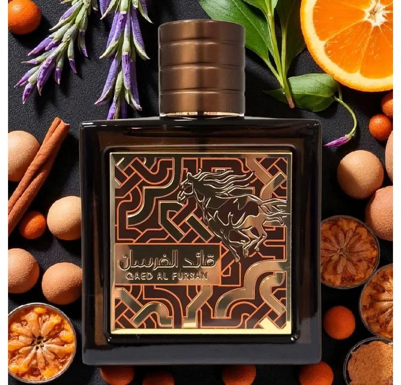 Duft-Set Qaed Al Fursan Untamed Eau de Parfum + Parfümzerstäuber (leer) Set fra Lattafa – produktbillede 2 af 4