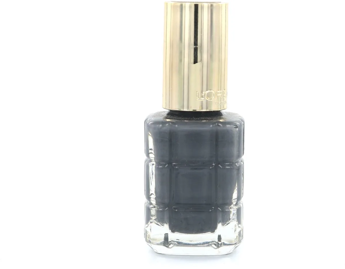 Color Riche a L'Huile Nagellak - 672 Gris Décadent de L'Oréal Paris en Loreal Le Vernis A L Huile 672 Gris Decadent – photo du produit
