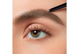 Infaillible Brows 24H Micro Precision Pencil Wenkbrauwpotlood fra L'Oréal Paris i Sort, 1 st – produktbillede 5 af 5