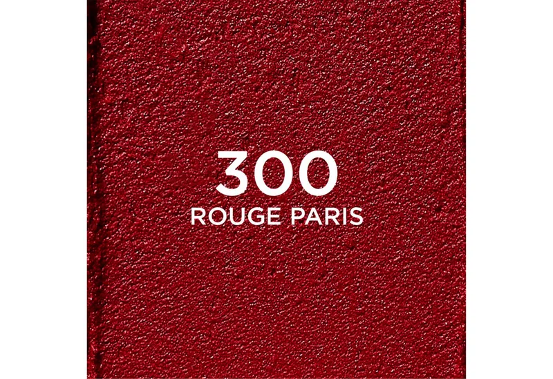 Lippenstift COLOR RICHE BLURRED MATTE LIPPENSTIFT, mit seidig-mattem Finish, feuchtigkeitsspendend de L'Oréal Paris en Rouge – photo du produit 2 sur 3