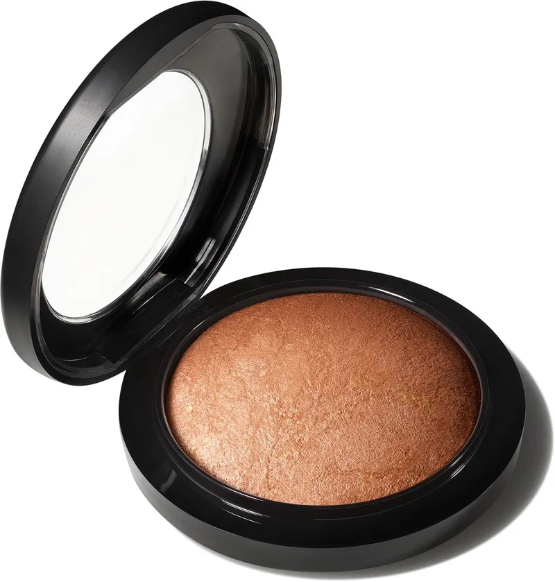 Luxury Powder Mineral Ize Skin Finish (Powder) 10 G Global Glow fra MAC i Kobber – produktbillede