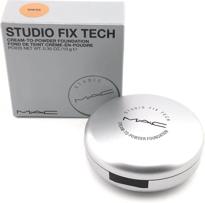 studio fix tech FOUNDATION van MAC in C4.5 – productfoto