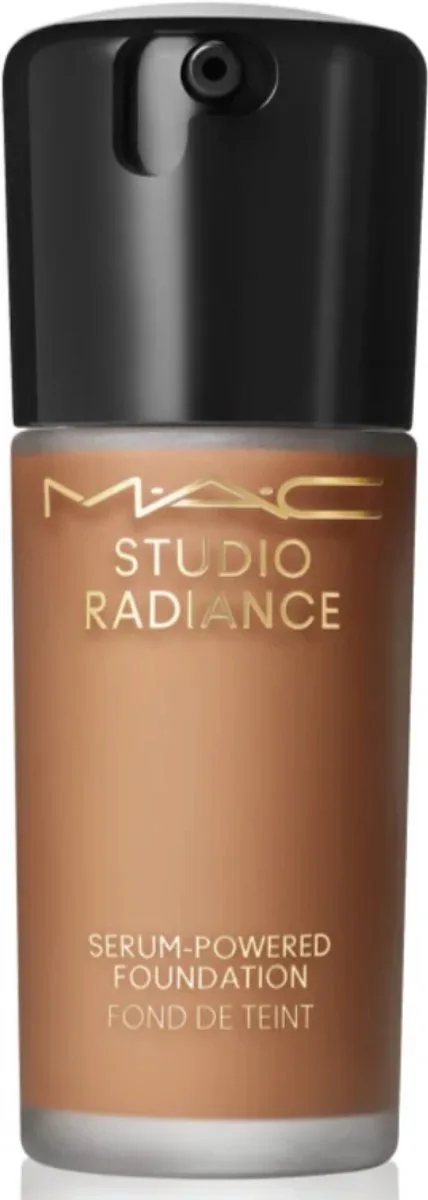 Studio Radiance Serum Foundation van MAC in #nc50 – productfoto