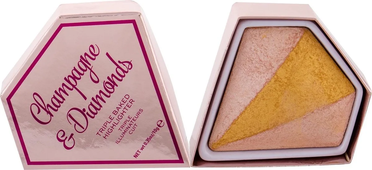 I Heart Revolution Triple Baked Highlighter - Baked Brightener 10G Champagne & Diamonds van Makeup Revolution in Champagne and Diamonds – champagne gold – productfoto