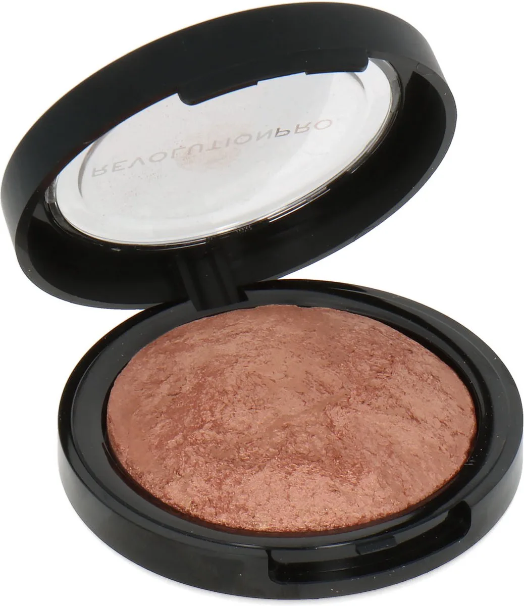 Revolution PRO Skin Finish Highlighter (L) van Makeup Revolution in Roze – productfoto