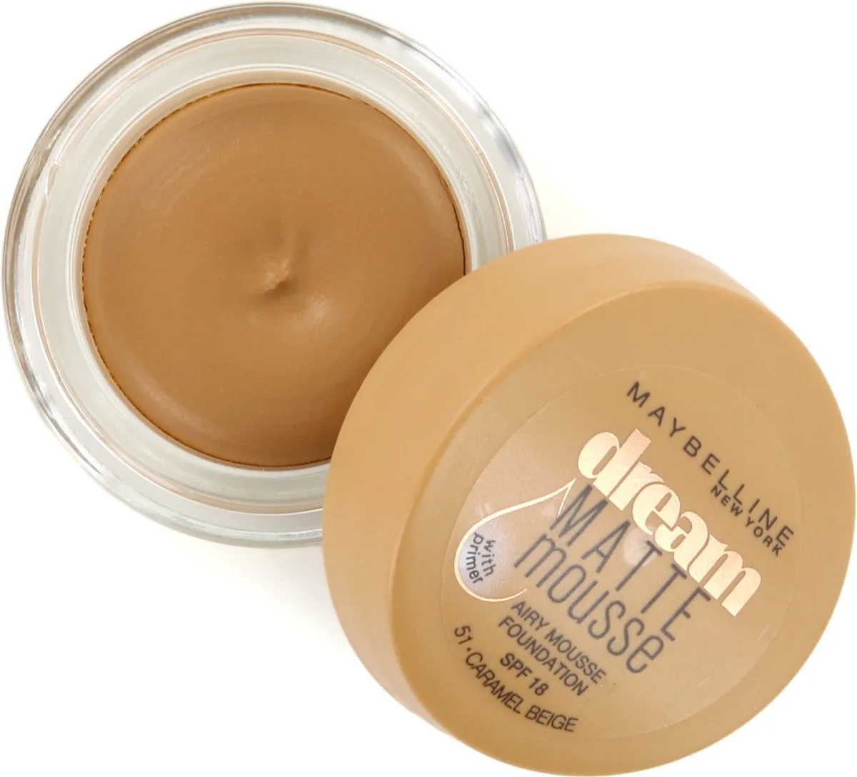 Foundation Dream Matte Mousse 51 Caramel Beige från Maybelline i Brun – produktbild