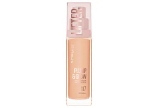 Foundation LIFTER PLUMP AND GLOW FOUNDATION, verleiht sofort einen strahlenden Glow fra Maybelline i Beige – produktbillede 2 af 4