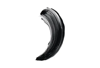 Mascara Volum‘ Express Falsche Wimpern Waterproof, mit patentierter Löffelbürste fra Maybelline i Sort – produktbillede 3 af 3