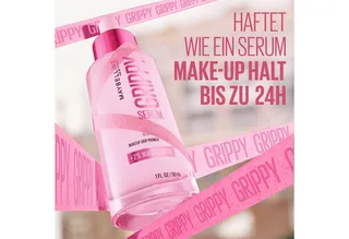 Primer GRIPPY SERUM PRIMER, vereint Serum und Primer in nur einem Produkt von Maybelline in Weiß – Produktfoto 4 von 5