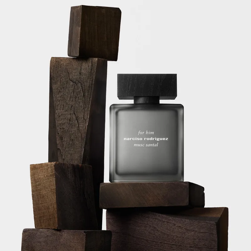 for him - Musc Santal - Eau de parfum intense de Narciso Rodriguez en 50 ml – photo du produit 3 sur 5