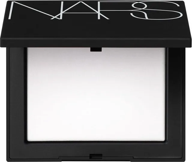 Light Reflecting Pressed Setting Powder