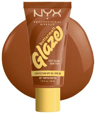 Buttermelt Glaze Soft Glow Skin Tint SPF 30 Vloeibare foundation från NYX Professional Makeup i Brun, 30 ml – produktbild 2 av 5