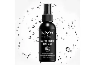 Fixierspray MAKE UP SETTING SPRAY MATTE FINISH, 3er Set, für einen frischen, anhaltenden Makeup-Look fra NYX Professional Makeup i Hvid – produktbillede 2 af 4