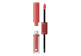 Lippenstift SHINE LOUD HIGH PIGMENT LIP SHINE, intensives, glossy Farbfinish, das bis zu 16 Stunden hält by NYX Professional Makeup in Pink – product photo 1 of 5