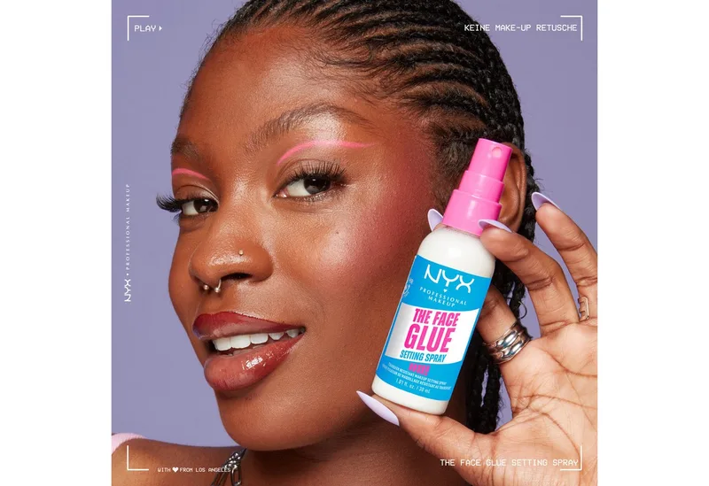 The Face Glue Extreme Hold Makeup Setting Spray Fixing Spray by NYX Professional Makeup in White, 60 ml – product photo 5 of 5