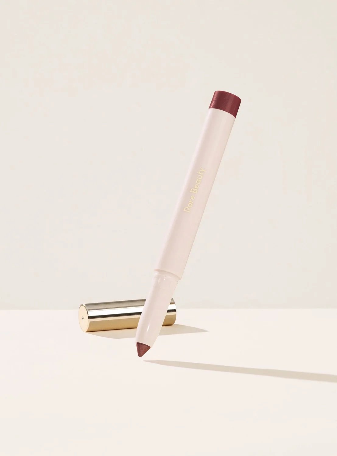 All of the Above Weightless Eyeshadow Stick - Oogschaduwstick 1,3 g by Rare Beauty in Compassion – product photo