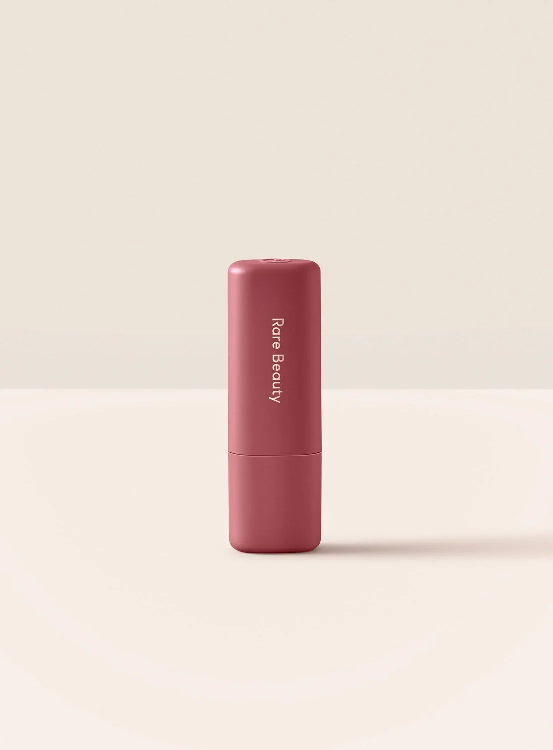 Find Comfort Lip Butter - Lippenbalsem 4 g van Rare Beauty in Uplifting – productfoto