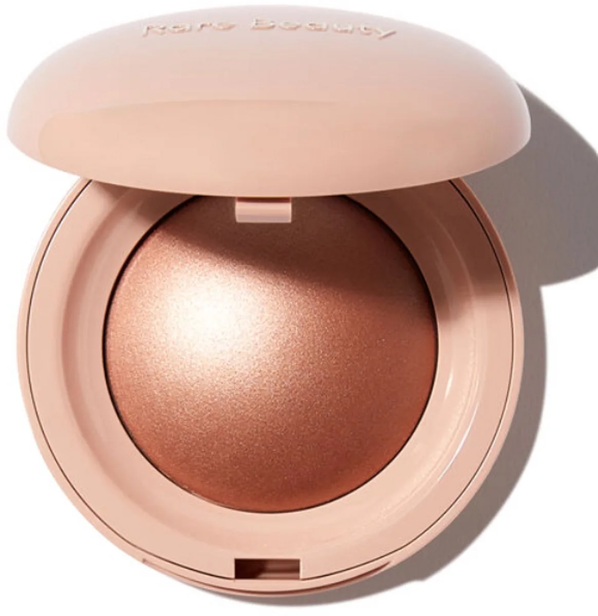 Positive Light Silky Touch Highlighter van Rare Beauty in Reflect – productfoto