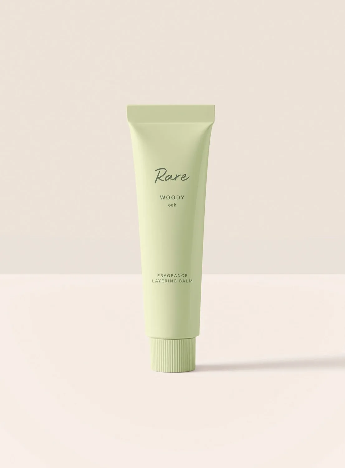 Rare Fragrance Layering Balm - Woody Oak - Parfumbalsem by Rare Beauty in 20 ml – product photo