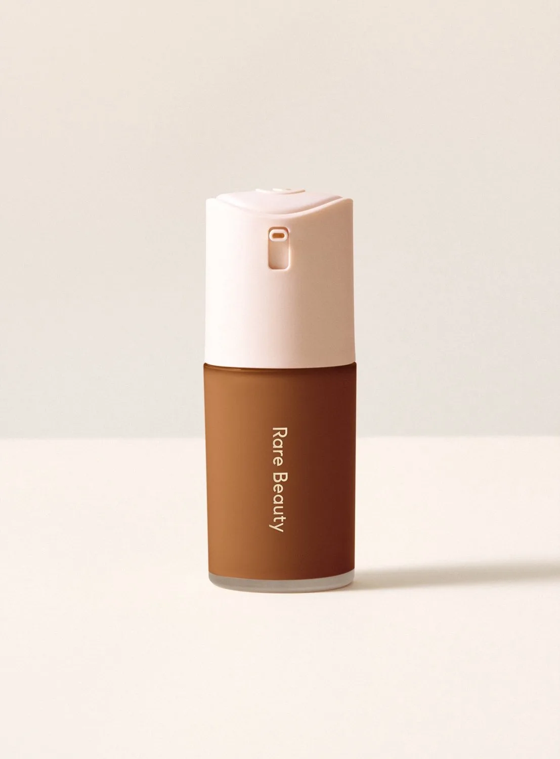 True to Myself Natural Matte Longwear Foundation - Foundation 30 ml - 42 Deep Cool by Rare Beauty in 42 Deep Cool – product photo