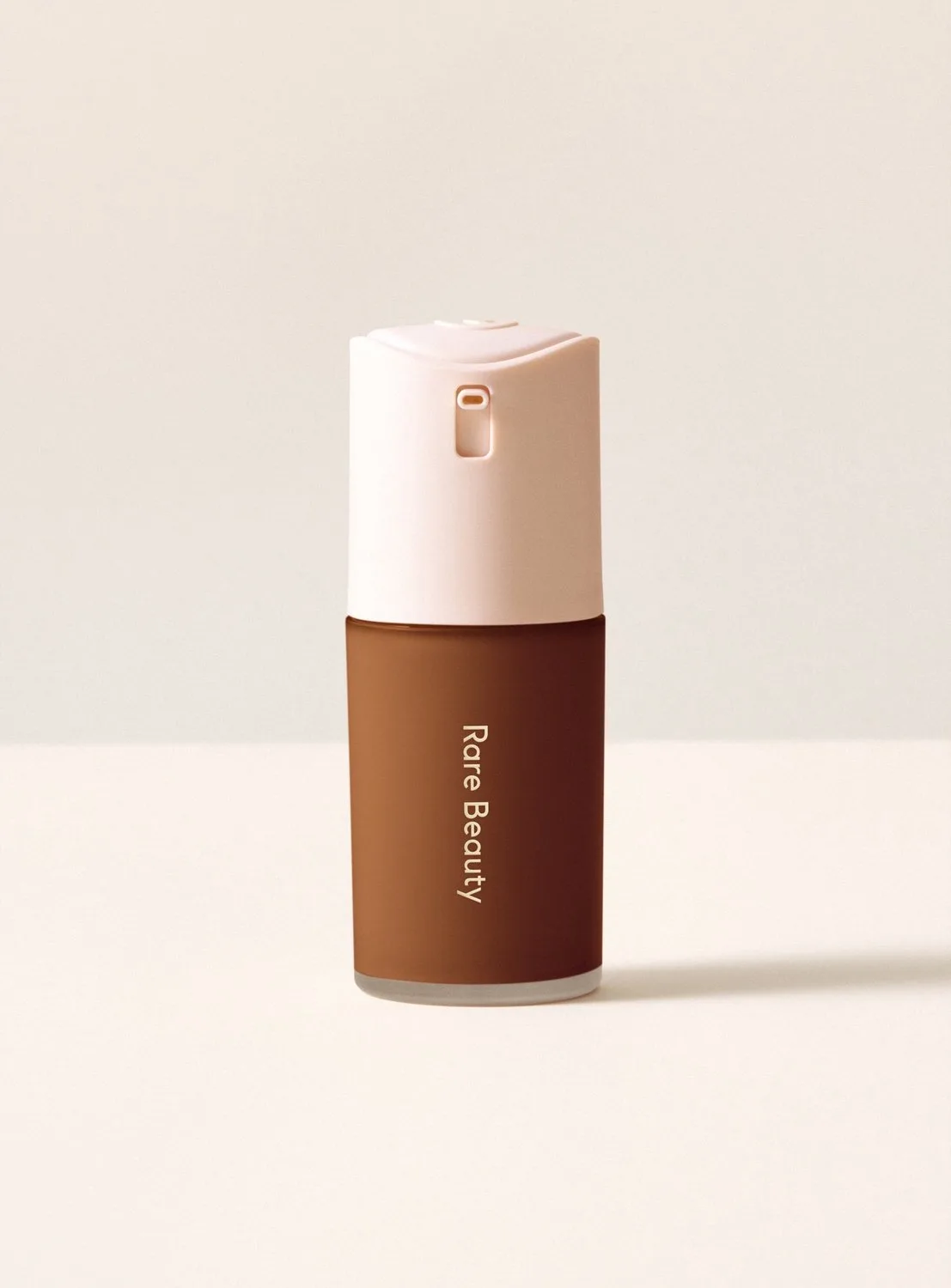 True to Myself Natural Matte Longwear Foundation - Foundation 30 ml - 44 Deep Warm by Rare Beauty in 44 Deep Warm – product photo