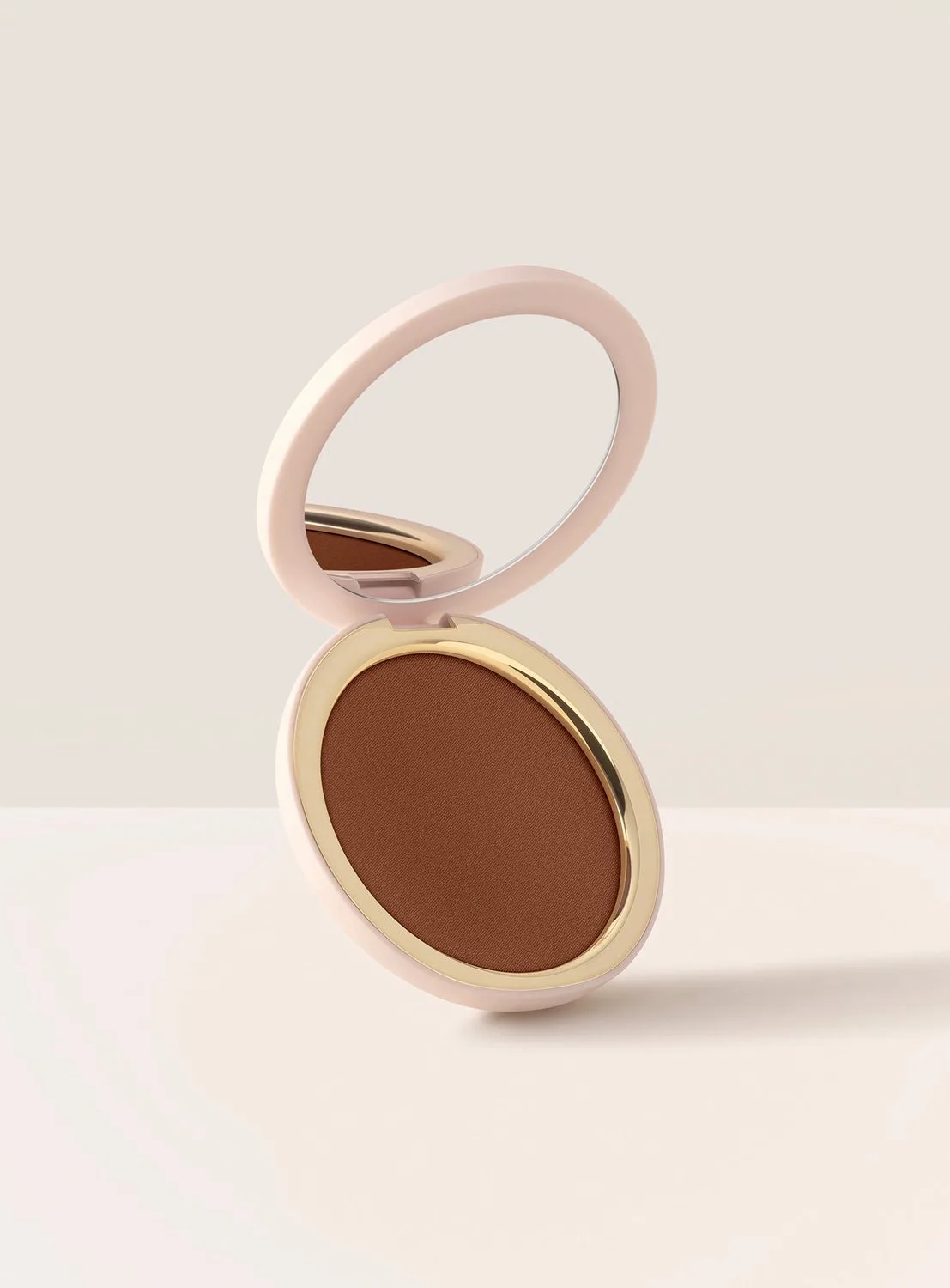 Warm Wishes Soft Matte Powder Bronzer - Poederbronzer 9 g by Rare Beauty in Radiate Warmth – product photo