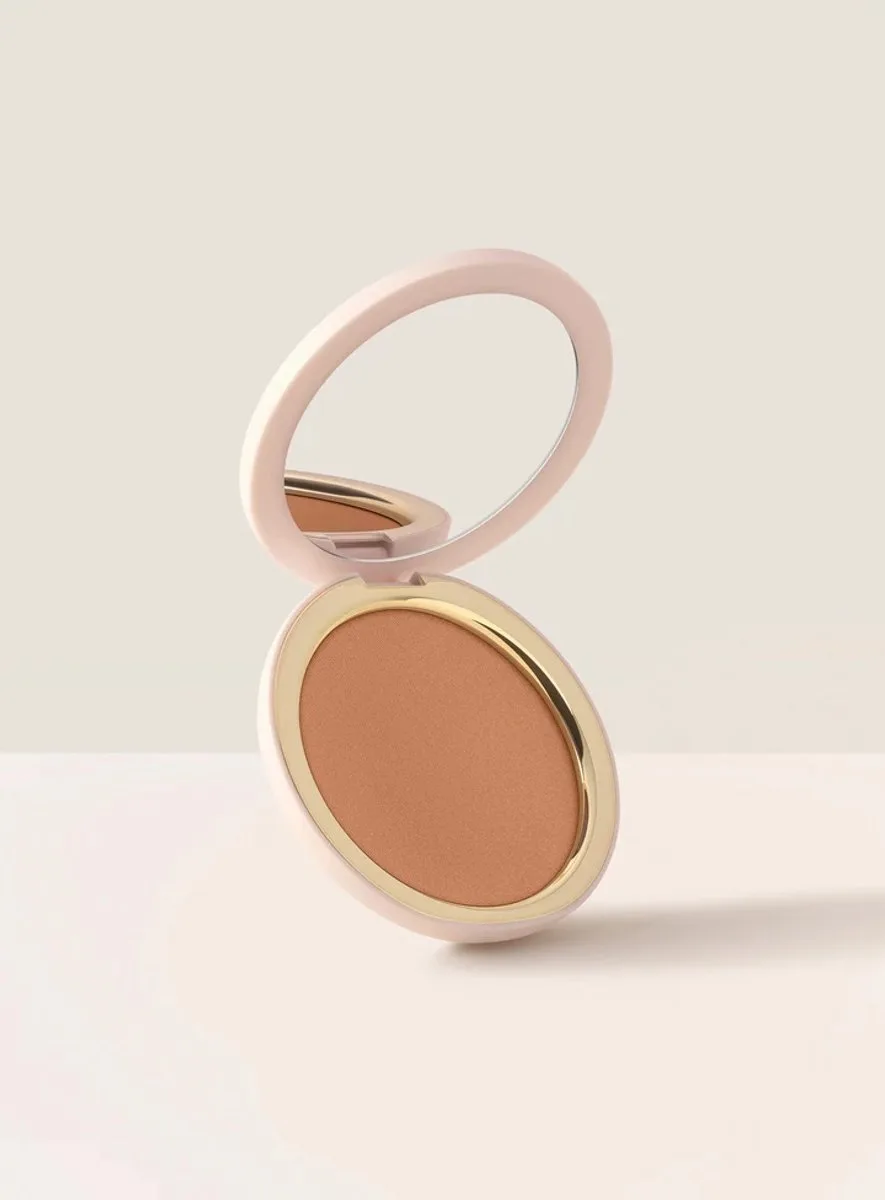 Warm wishes - soft matte - Powder Bronzer by Rare Beauty in Warmed up – product photo