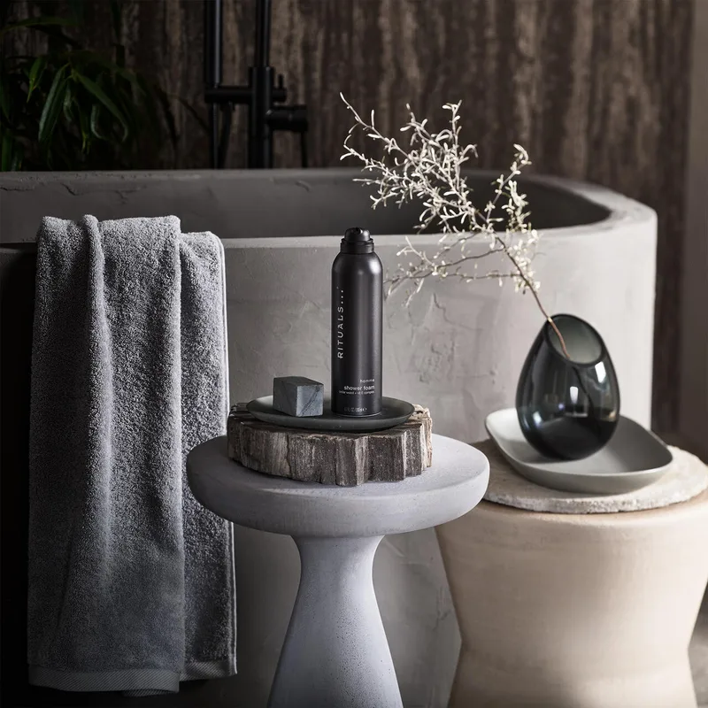 Homme Shower Foam fra Rituals – produktbillede 2 af 2