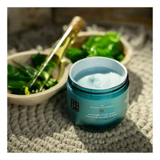 Karma Overnight Body Mask fra Rituals i 125 ml – produktbillede 4 af 5