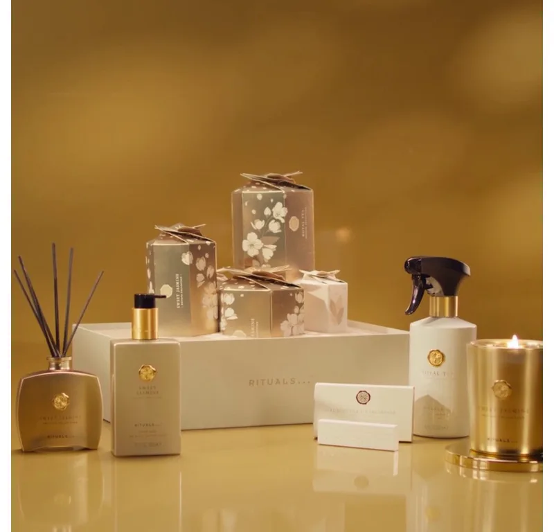 Pflege-Geschenkset Rituals Premium Home Gift Set – Exklusives Weihnachts Geschenkset, 5-tlg., Luxuriöses Duft-Geschenkset mit 5 festlichen Home-Favorites van Rituals – productfoto 5 van 5