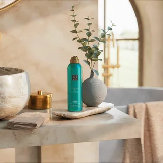 The Ritual of Karma Foaming Shower Gel fra Rituals – produktbillede 4 af 4