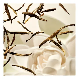 The Ritual of Karma Foaming Sun Protection SPF 50 fra Rituals – produktbillede 3 af 4
