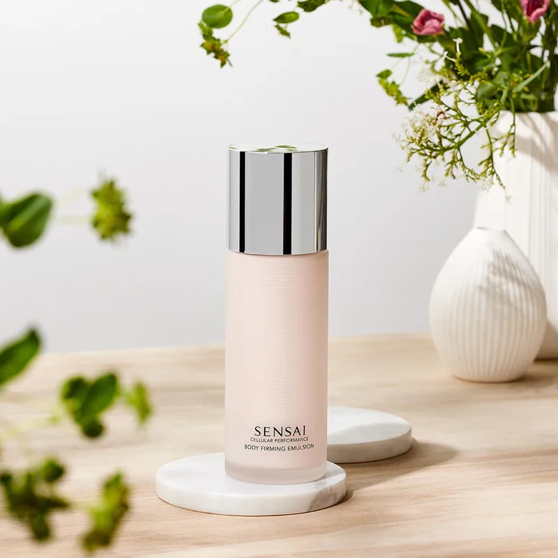 Cellular Performance Body Firming Emulsion - Body Emulsie - Huidverzorging de Sensai en 200 ml – photo du produit 3 sur 5