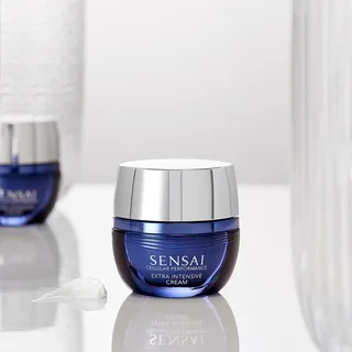 Cellular Performance Extra Intensive Eye Cream Oogcrème von Sensai in 15 ml – Produktfoto 2 von 4