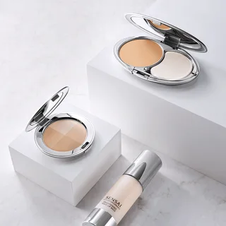 Compact Make-Up Kanebo (8 g) von Sensai – Produktfoto 2 von 3