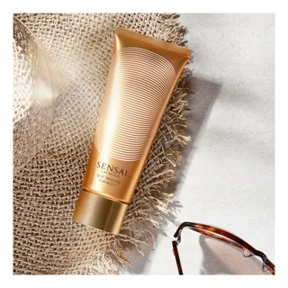 Silky Bronze Self Tanning For Body van Sensai – productfoto 2 van 2