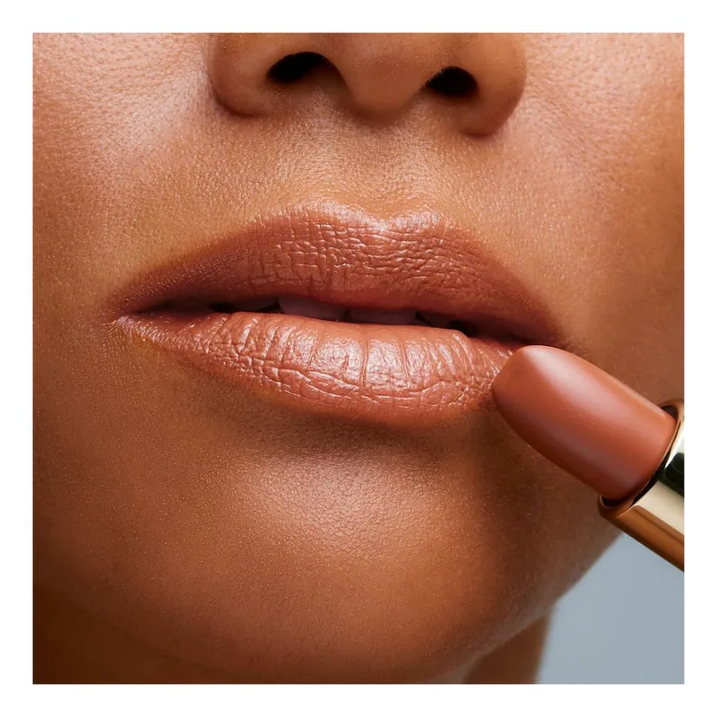 The Lipstick Lipstick 4gr - 015 Kuchinashi Nude de Sensai en 015 kuchinashi nude – photo du produit 2 sur 4