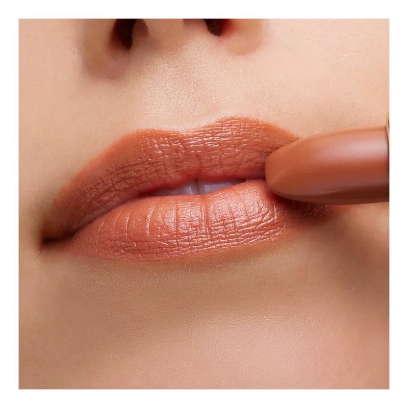 The Lipstick Lipstick 4gr - 015 Kuchinashi Nude de Sensai en 015 kuchinashi nude – photo du produit 4 sur 4