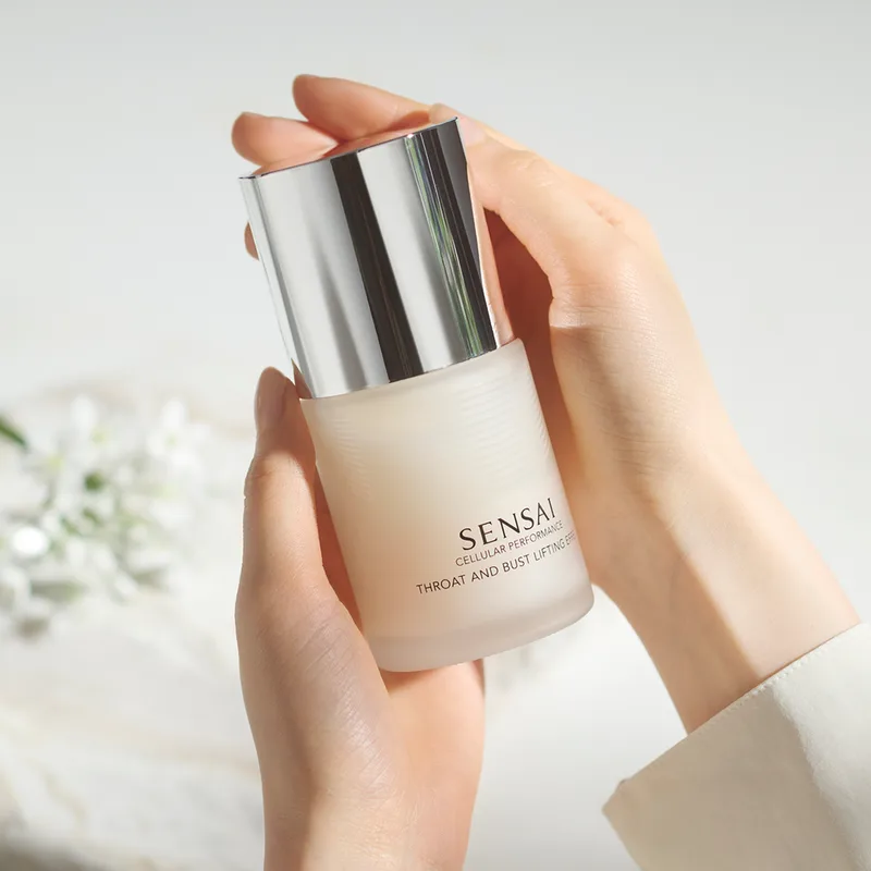 Verstevigende Hals en Decollete Creme Sensai Cellular Kanebo fra Sensai – produktbillede 2 af 5