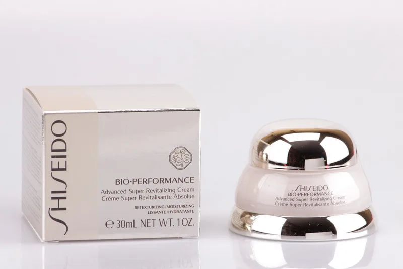 Anti-Aging-Creme Shiseido Bio-Performance Advanced Super Revitalizing Cream von Shiseido in 30 ml – Produktfoto