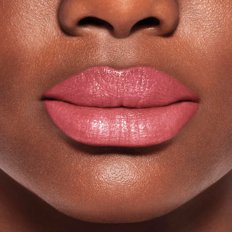 ColorGel Lip Balm Lippenbalsem 2 gr fra Shiseido i 104 hibiscus – produktbillede 5 af 5